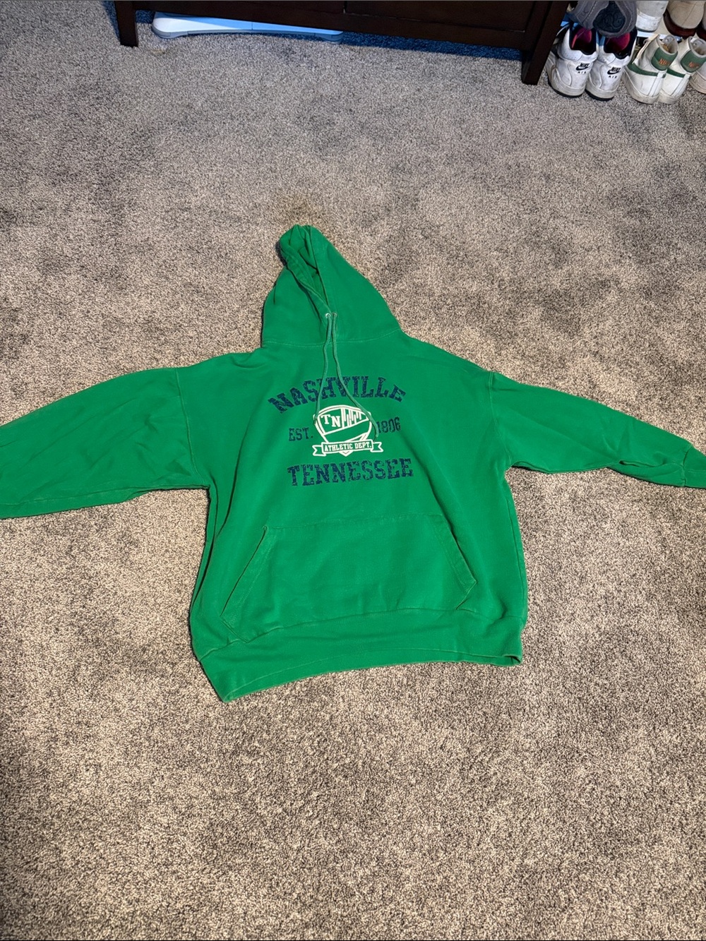 Green Nashville Tennessee Hooded Sweatshirt